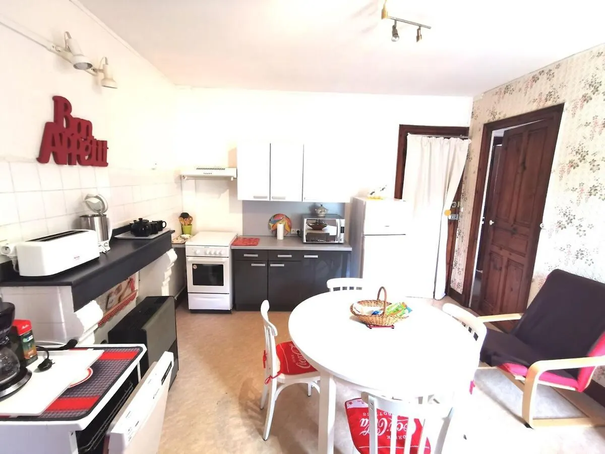 Appartement Dans Maison Familiale Bagnères-de-Luchon
